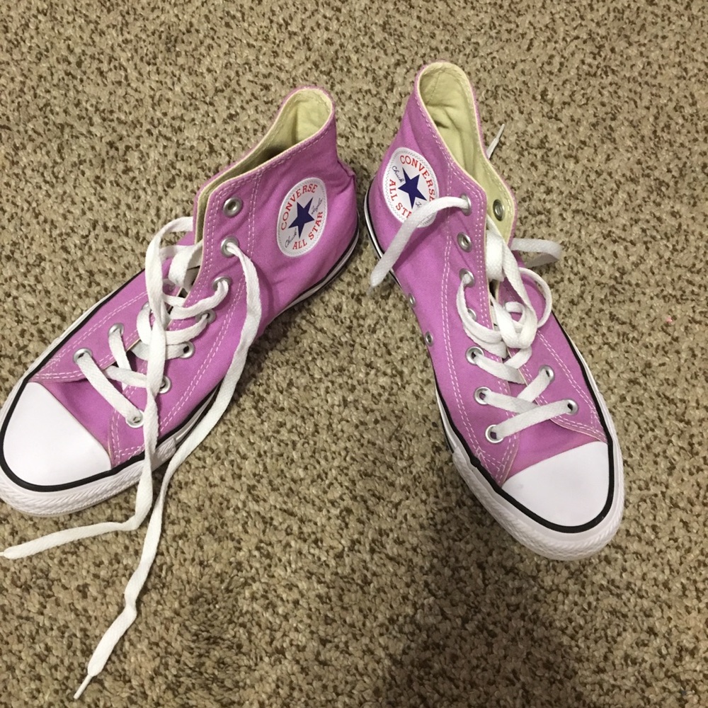 Pink High top Converse